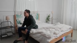 Captura de 'Bai Xi-Yu Is A Horny Landlady Who Wants Her Tennant's Dick' nº 21