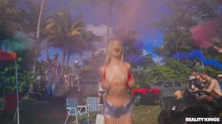 Captura de 'Petite Pussy 5' nº 70