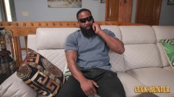 Captura de 'Blonde MILF Angelica Gets Wrecked By Her Husband's Black Friend And His Massive Cock - While Hubby Watches It All' nº 4