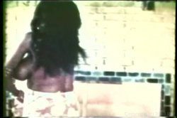 'Black Bra Busters in the 70's' screenshot nº 1