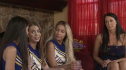 'Cheer Squad Sleepovers Episode 29' screenshot nº 79