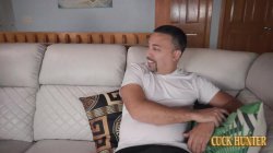 Captura de 'Micha's Husband Offered His Chubby Wife To His Black Friend, Watching Her Stretched Wide By That Massive Cock' nº 13