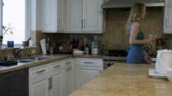Captura de 'Lesbian Stepmother 9' nº 2