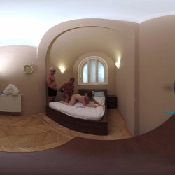 Captura de 'Lily Blossom Behind The Scenes VR Part One - Don't Stop Please - Submissive Teenager Loves Rough Sex' nº 105