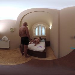 Captura de 'Lily Blossom Behind The Scenes VR Part One - Don't Stop Please - Submissive Teenager Loves Rough Sex' nº 112