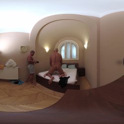 Captura de 'Lily Blossom Behind The Scenes VR Part One - Don't Stop Please - Submissive Teenager Loves Rough Sex' nº 28