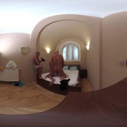 Captura de 'Lily Blossom Behind The Scenes VR Part One - Don't Stop Please - Submissive Teenager Loves Rough Sex' nº 33