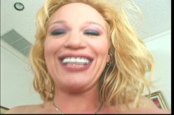 'Mega Tits' screenshot nº 9