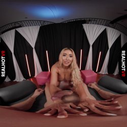 'Cyber Doll - Stripclub' screenshot nº 24