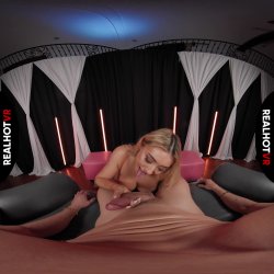 'Cyber Doll - Stripclub' screenshot nº 57