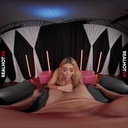 'Cyber Doll - Stripclub' screenshot nº 61