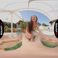'Sunshine & Creampies' screenshot nº 27