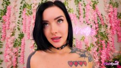 'Pink Room Ep. 30 Tatted Slut Mag Numb Gets Used & Destroyed' screenshot nº 31
