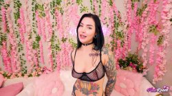 'Pink Room Ep. 30 Tatted Slut Mag Numb Gets Used & Destroyed' screenshot nº 9