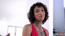 Captura de 'My First Anal Scene' nº 5