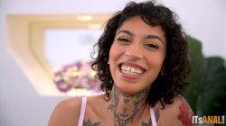 Captura de 'My First Anal Scene' nº 61