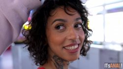Captura de 'My First Anal Scene' nº 14