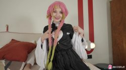 Captura de 'Skinny Angel Dolly Rud Fucked By an Extra Fat Cock' nº 40