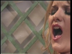 'Most Beautiful Girl in the World' screenshot nº 8