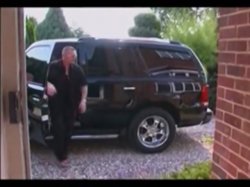 'British Rich Bitches 2' screenshot nº 87