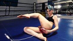 Captura de 'Grooby Girls Vs Bad Dragon' nº 64