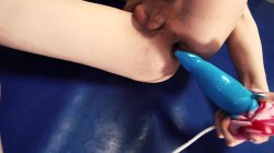 Captura de 'Grooby Girls Vs Bad Dragon' nº 65