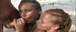 Captura de 'Anal Honeymoon in the Tropics' nº 39