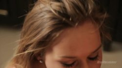 Captura de 'Young Girls Swallow' nº 112