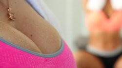 'Lesbian Workout 2' screenshot nº 9