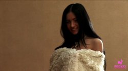 Captura de 'Petite Horny Coed' nº 4