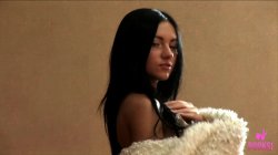 Captura de 'Petite Horny Coed' nº 5