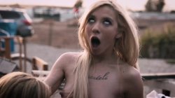 Captura de 'Trailer Park Taboo, A' nº 105