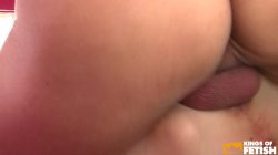 Captura de 'Thin Japanese Babe With Small Tits Is Fingered, Fucked, And Given A Creampie' nº 101