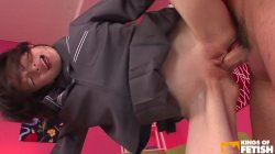 Captura de 'Thin Japanese Babe With Small Tits Is Fingered, Fucked, And Given A Creampie' nº 125