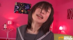 Captura de 'Thin Japanese Babe With Small Tits Is Fingered, Fucked, And Given A Creampie' nº 128