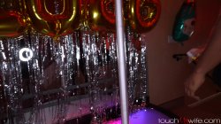 Captura de 'Swingin' In a Stripclub VIP Suite' nº 5