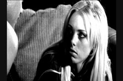 'Beautiful Lies' screenshot nº 50