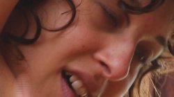 Captura de 'Girls Seducing Girls' nº 19