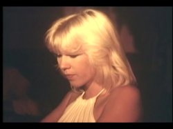 Captura de 'One Page of Love' nº 32