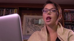 'Le CV D'Anna Polina Elle Sait Tout Faire' screenshot nº 46