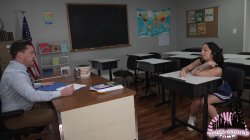 Captura de 'Bad Girl Gets Punished By Hot Teacher' nº 5