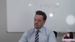 Captura de 'Bad Girl Gets Punished By Hot Teacher' nº 7