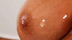 'Big Tit Lesbian Seduction' screenshot nº 8