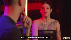 'Shy Saba Loves Rough 3-Way BDSM' screenshot nº 25