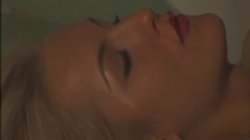 'Rebecca's Nasty Girls 7' screenshot nº 46