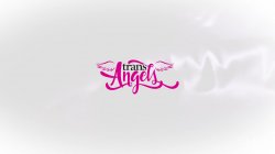 'Angels In Public' screenshot nº 49
