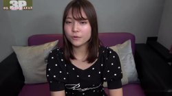 Captura de '20-Year-Old D-Cup Cutie - Pale Skin, Perfect Curves, And Her First-Ever Shy 3P Ends With Multiple Creampies In This Final Film!' nº 6