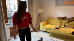 Captura de 'They Couldn't Stop Touching, Nesty & Amirah Go From Joking to Moaning in Real Time' nº 49