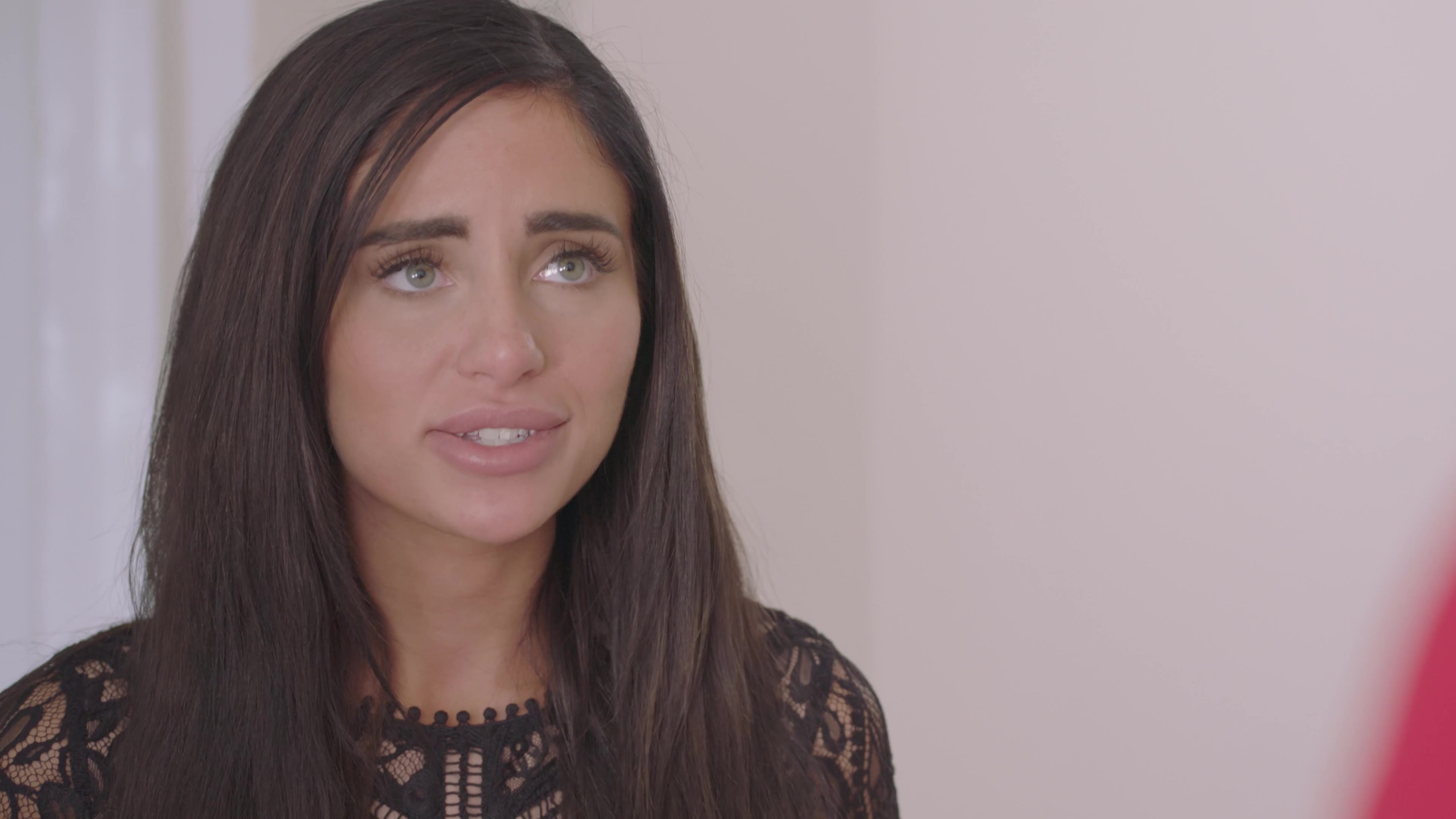 naomi woods and jason luv in answer #2087644