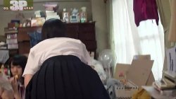 Captura de '3 Million Yen Shoot - At Home, He Films Two Virgins - First Times, Ending In Deep Creampie Keepsakes' nº 13